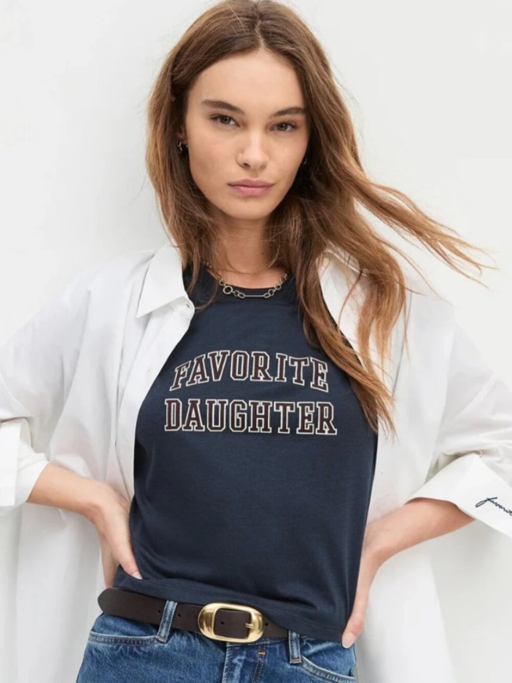 FAVORITE DAUGHTER (NWT) Cropped Collegiate Graphic Tee, Navy Burgundy, Size S